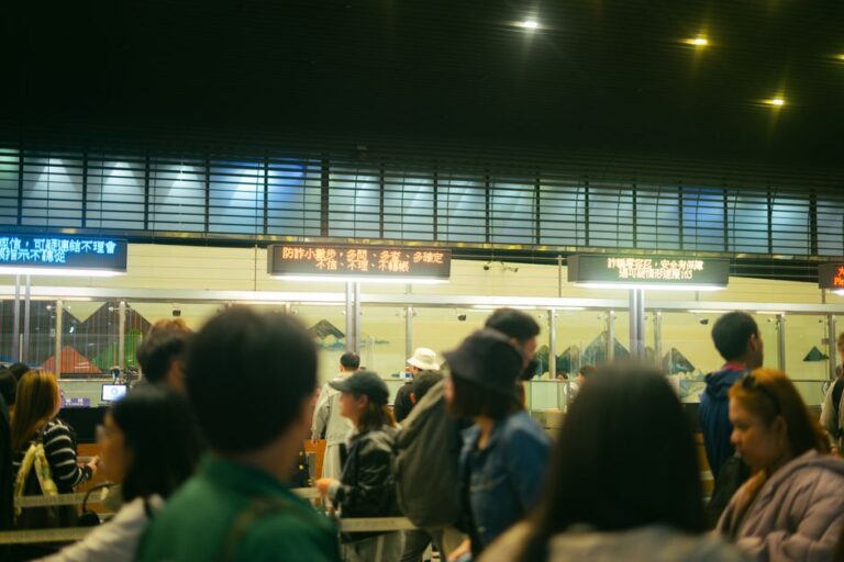 해외여행 면세한도 초과 자진신고 방법 2026 — 신고 안 하면 벌금은 얼마?